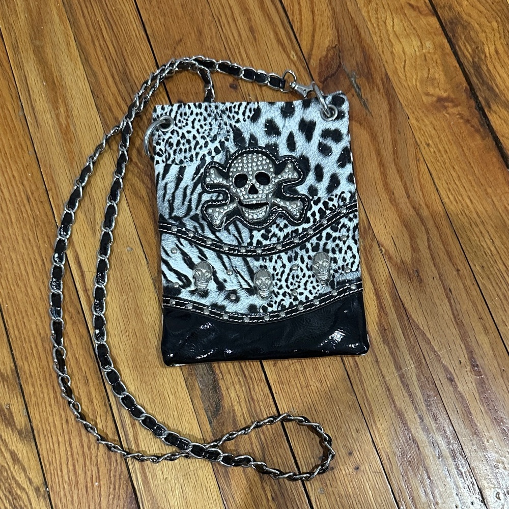 Skull Accent Black & White Crossbody Bag